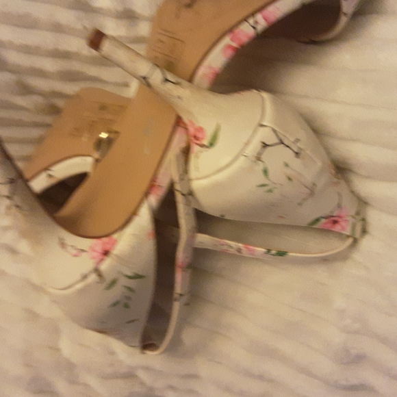 Summer 3" heels - Picture 3 of 4